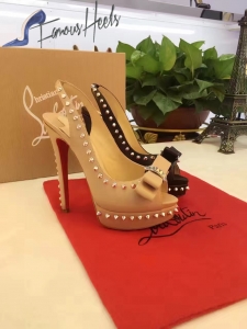 Christian Louboutin 10